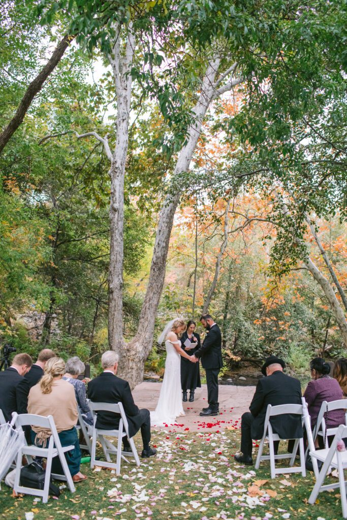 Cottageside Lawn wedding at L'Auberge