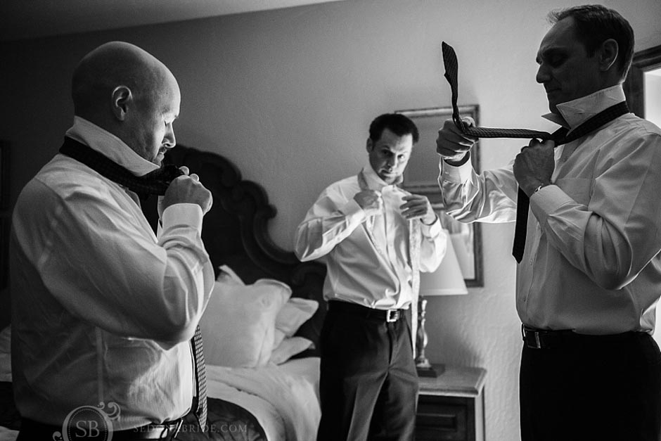 L'Auberge Weddings ~ the groom gets ready at the lodge