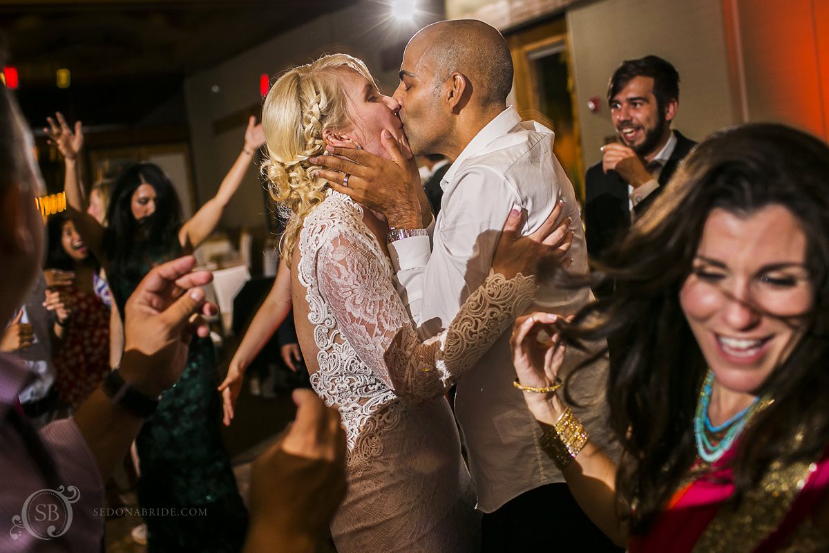 sedonabride.com-enchantment-wedding-lindsey-anish-067