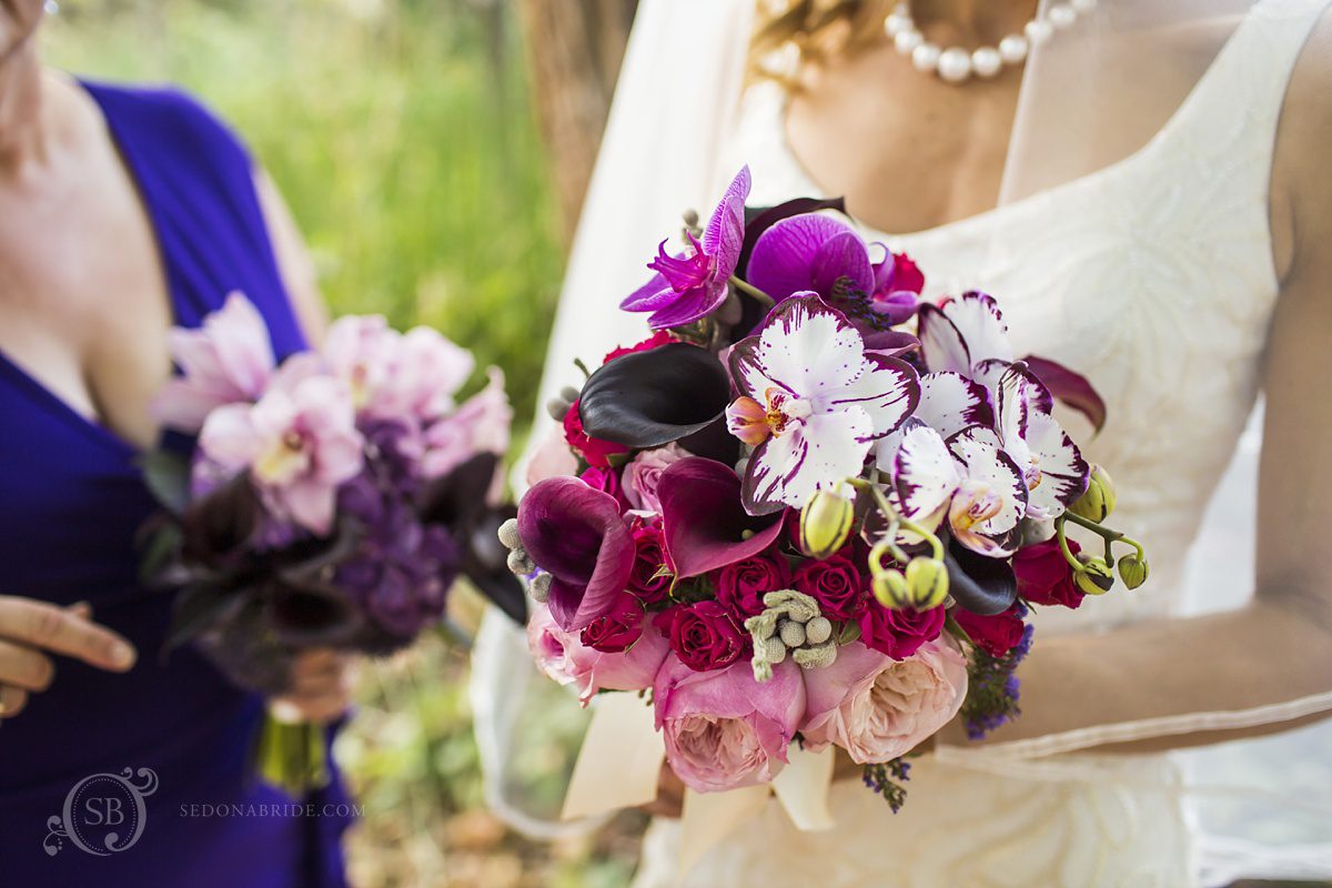 Sedona chapel wedding ~ Anita and Armand's wedding in Sedona - Bliss Extraordinary put together beautiful Sedona wedding flowers.