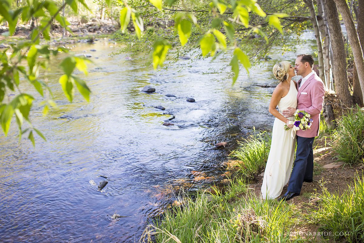 L'Auberge Sedona wedding photography on Oak Creek by Sedona Bride