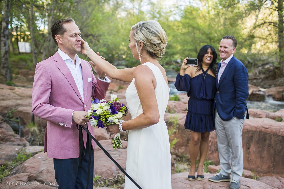 L'Auberge Sedona wedding photography on Oak Creek by Sedona Bride - Intimate ceremony at Serenity Point