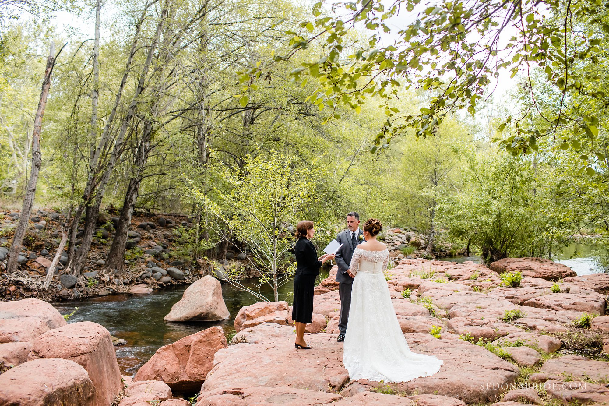 Wedding ceremony on Serenity Point at L'Auberge