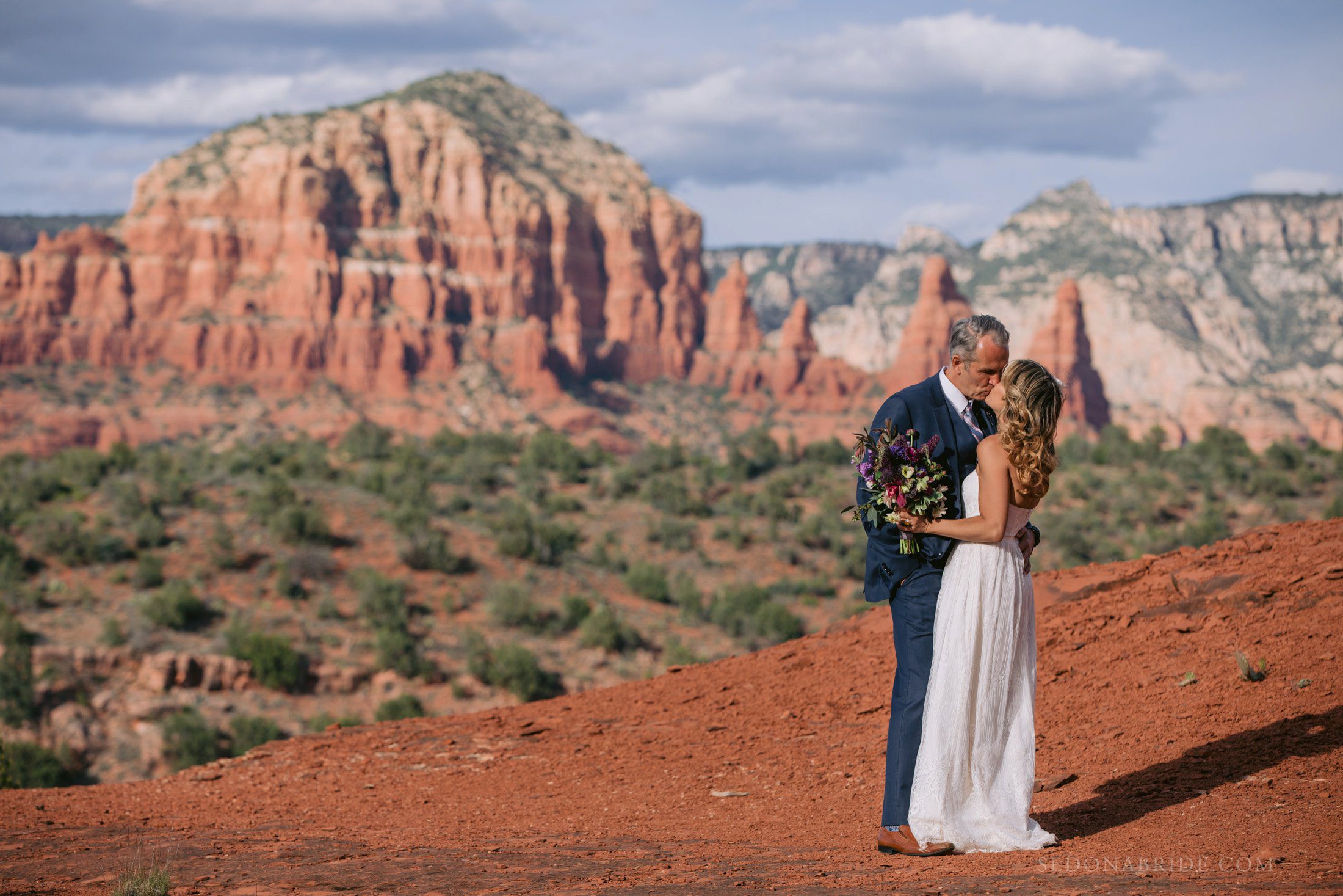 Cathedral Rock elopement wedding photos